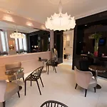 巴黎艾菲尔铁塔之旅第一酒店 4* 巴黎