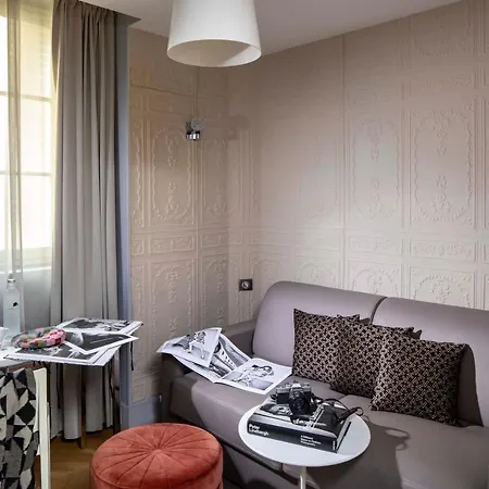 First Tour Eiffel 4* Parigi