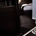 퍼스트 투어 에펠 호텔 파리