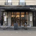 First Tour Eiffel Hotel Paris