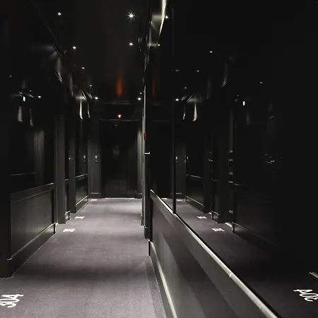 First Tour Eiffel 4* Párizs