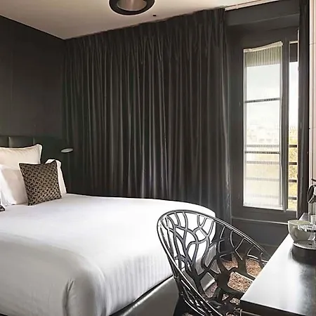 First Tour Eiffel Hotel Paris