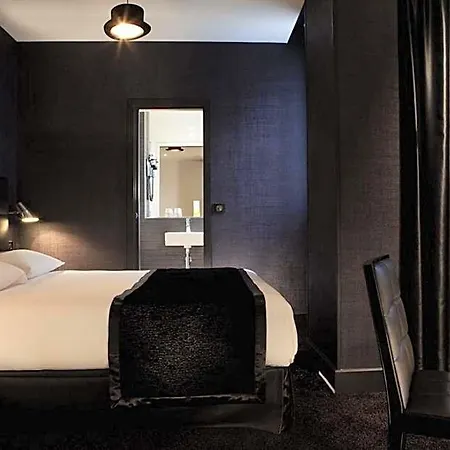 Hotel First Tour Eiffel