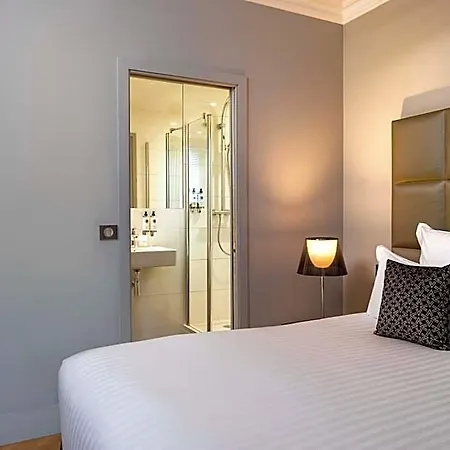 First Tour Eiffel Hotel Paris