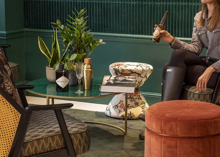 Hotel First Tour Eiffel Paris