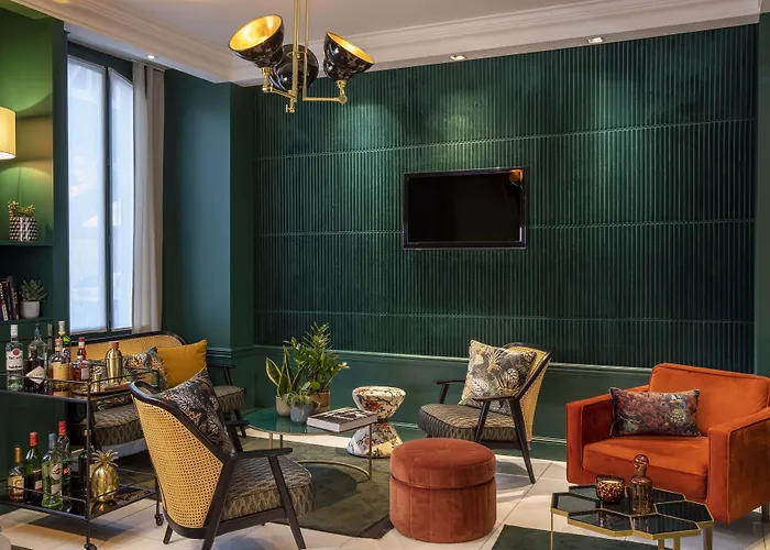 Hotel First Tour Eiffel