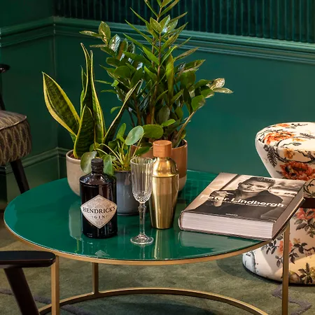 First Tour Eiffel Otel 4*