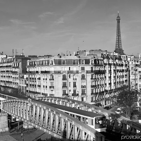 Otel First Tour Eiffel