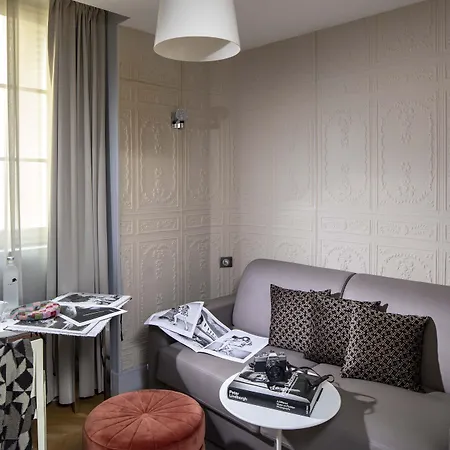 First Tour Eiffel 4*